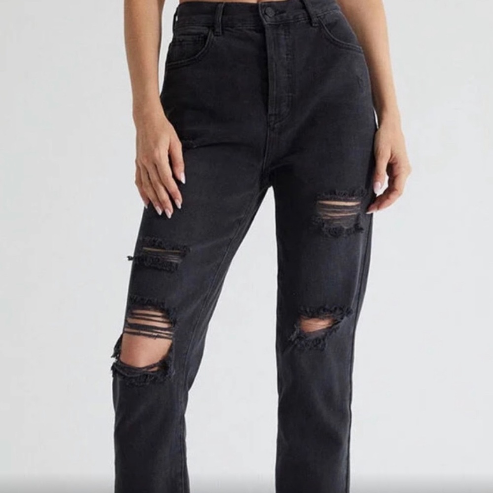 PacSun, woman’s high rise, distressed, back, straight/slim jeans. Size 28.